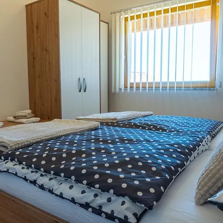 Apartment Family House Vodice
